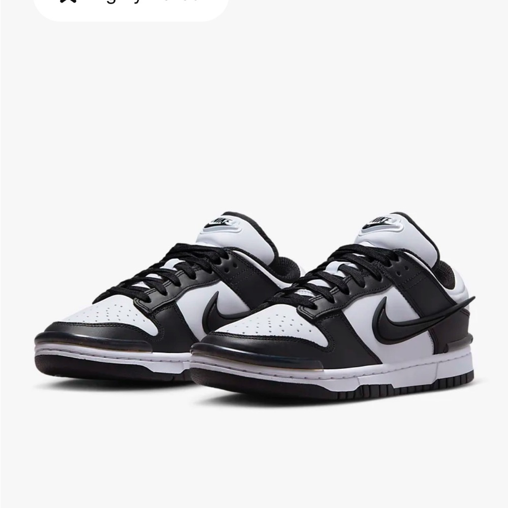 Nike dunks women’s